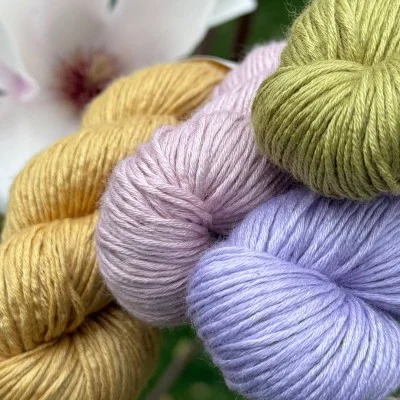 Silka 8 by Cardiff cashmere. Italian luxurious yarn. Cashmere and